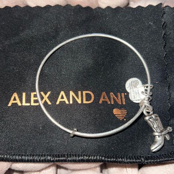 Alex
and Ani Bracelet - feel free to bundle with other Alex and Ani! - Picture 1 of 2
